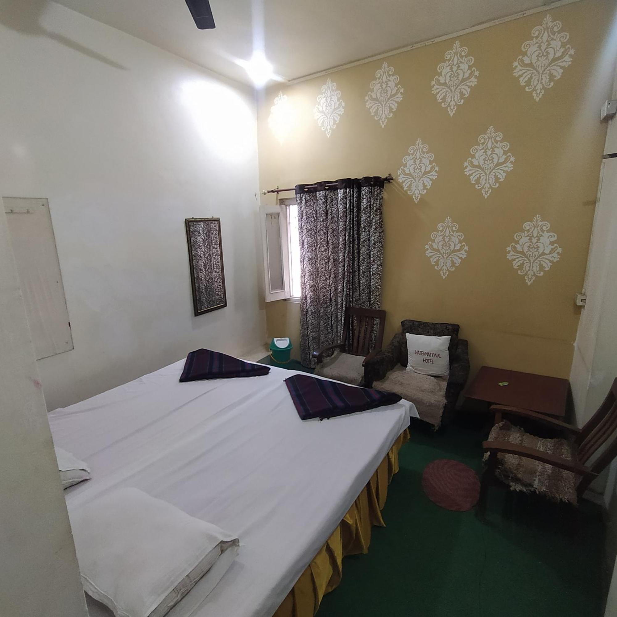 International Hotel In Gorakhpur Exteriör bild